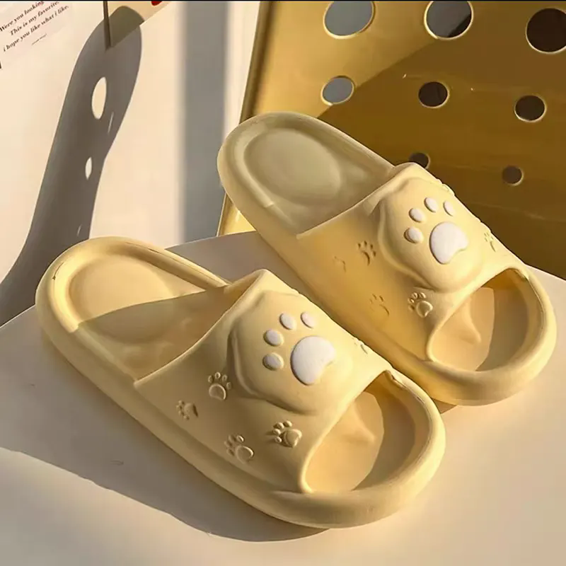 అందమైన ఫుట్‌ప్రింట్ స్లిప్పర్‌లను హాయిగా ఉండే పాదరక్షలలో తదుపరి పెద్ద ట్రెండ్‌గా మార్చేది ఏమిటి?